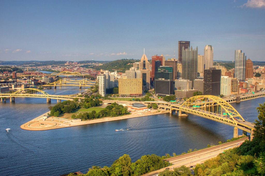 Downtown Pittsburgh. Wikimedia Commons.