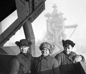Young construction workers at Russia’s Magnitogorsk Metallurgical Combine in 1943. Photo by Shagin, from the RIA Novosti archive via Wikimedia Commons.